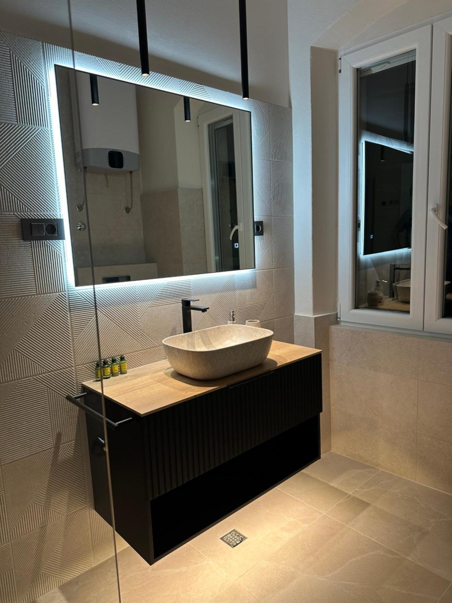 Scala Suites Split Exterior foto
